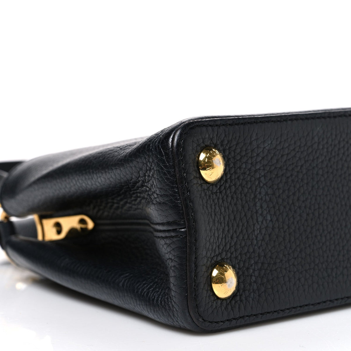 Louis Vuitton Taurillon Capucines BB Black