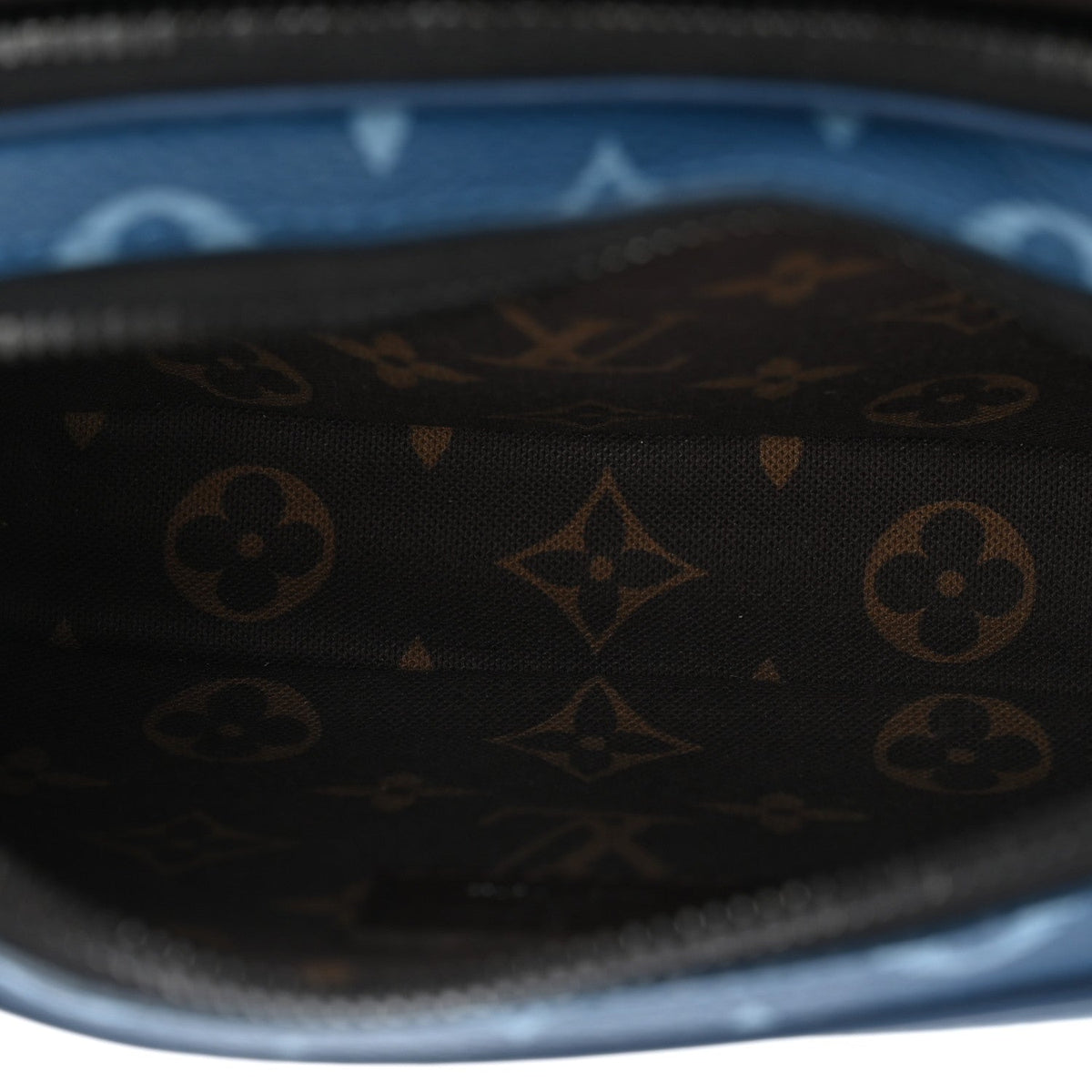 Louis Vuitton Monogram Alpha Wearable Wallet Atlantic Blue