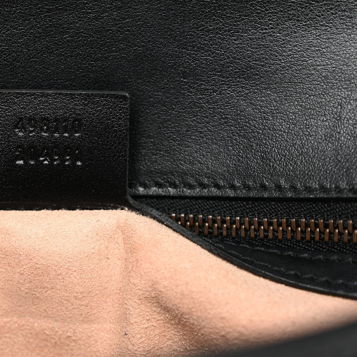 Gucci Calfskin Matelasse Small GG Marmont Top Handle Bag Black