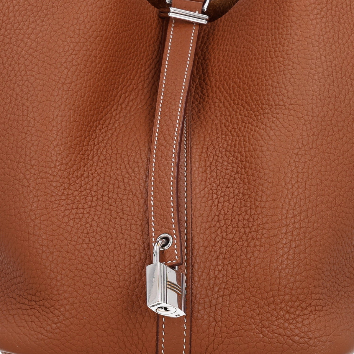 Hermes Taurillon Clemence Picotin Lock 22 MM Bag Gold