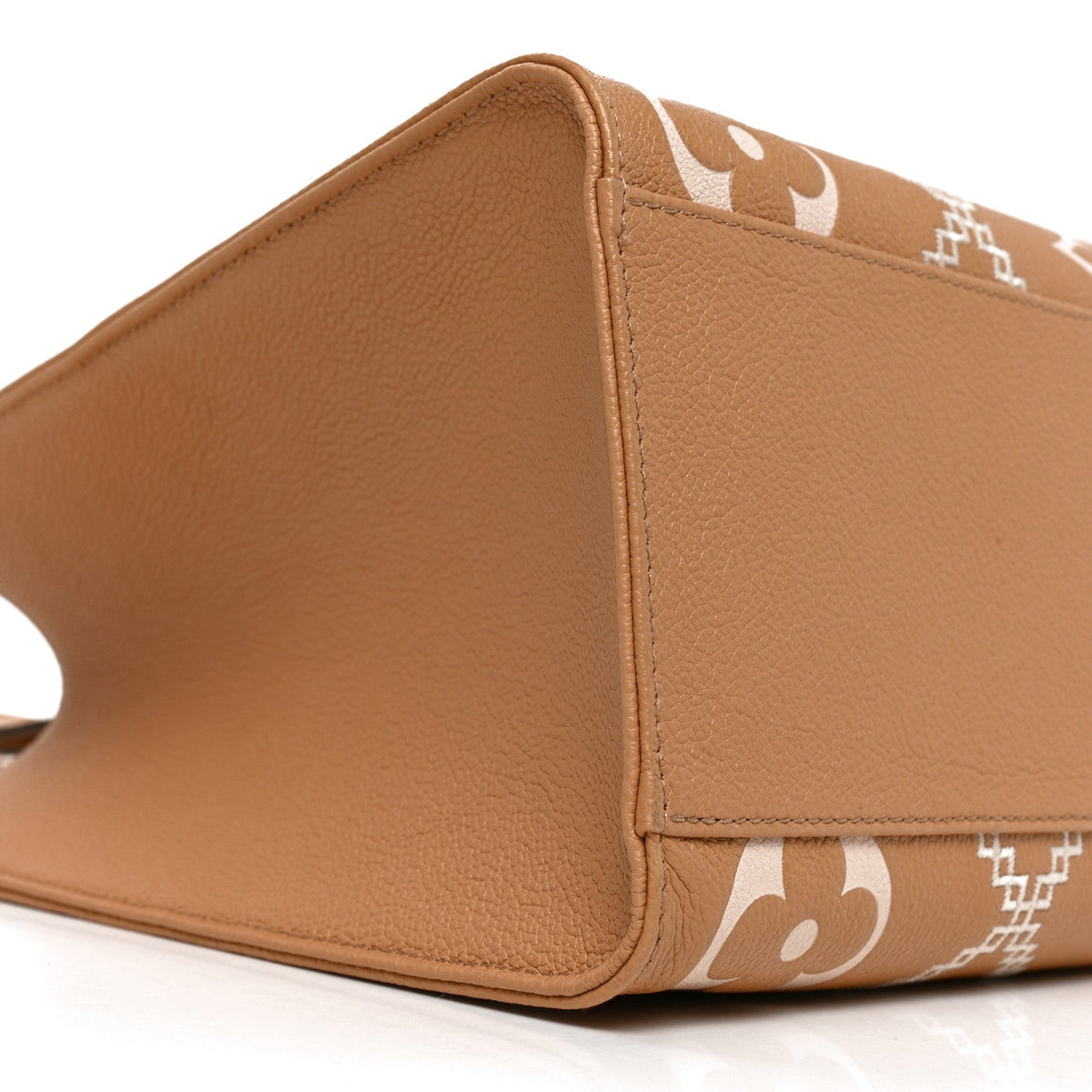 Louis Vuitton Empreinte Monogram Giant Broderies Onthego MM Arizona