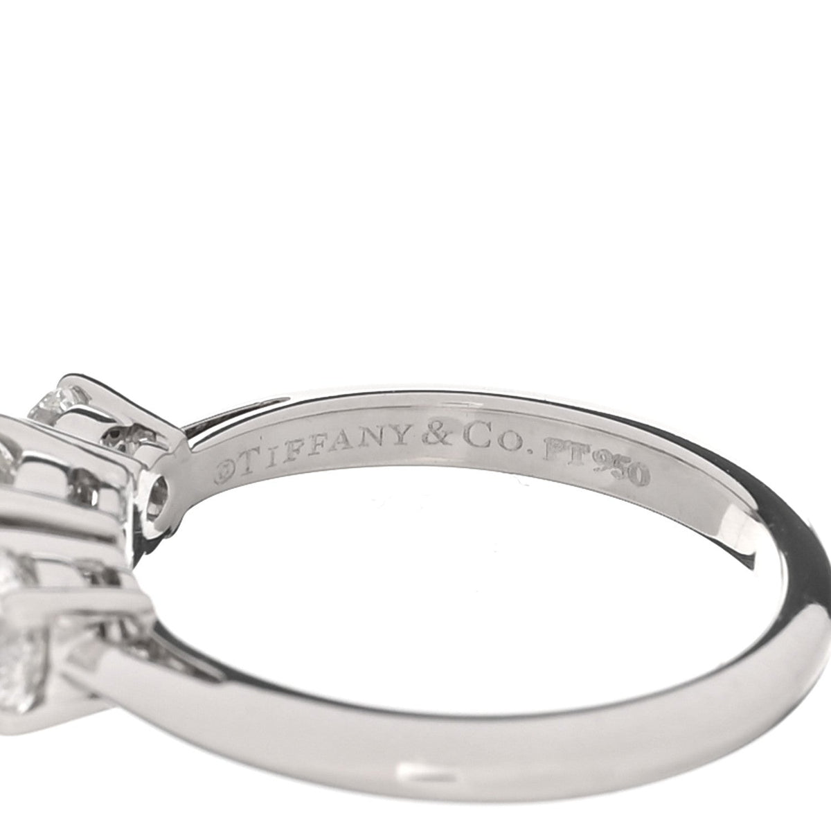 Tiffany Platinum Diamond 1.25ctw Three Stone Engagement Ring 52 6