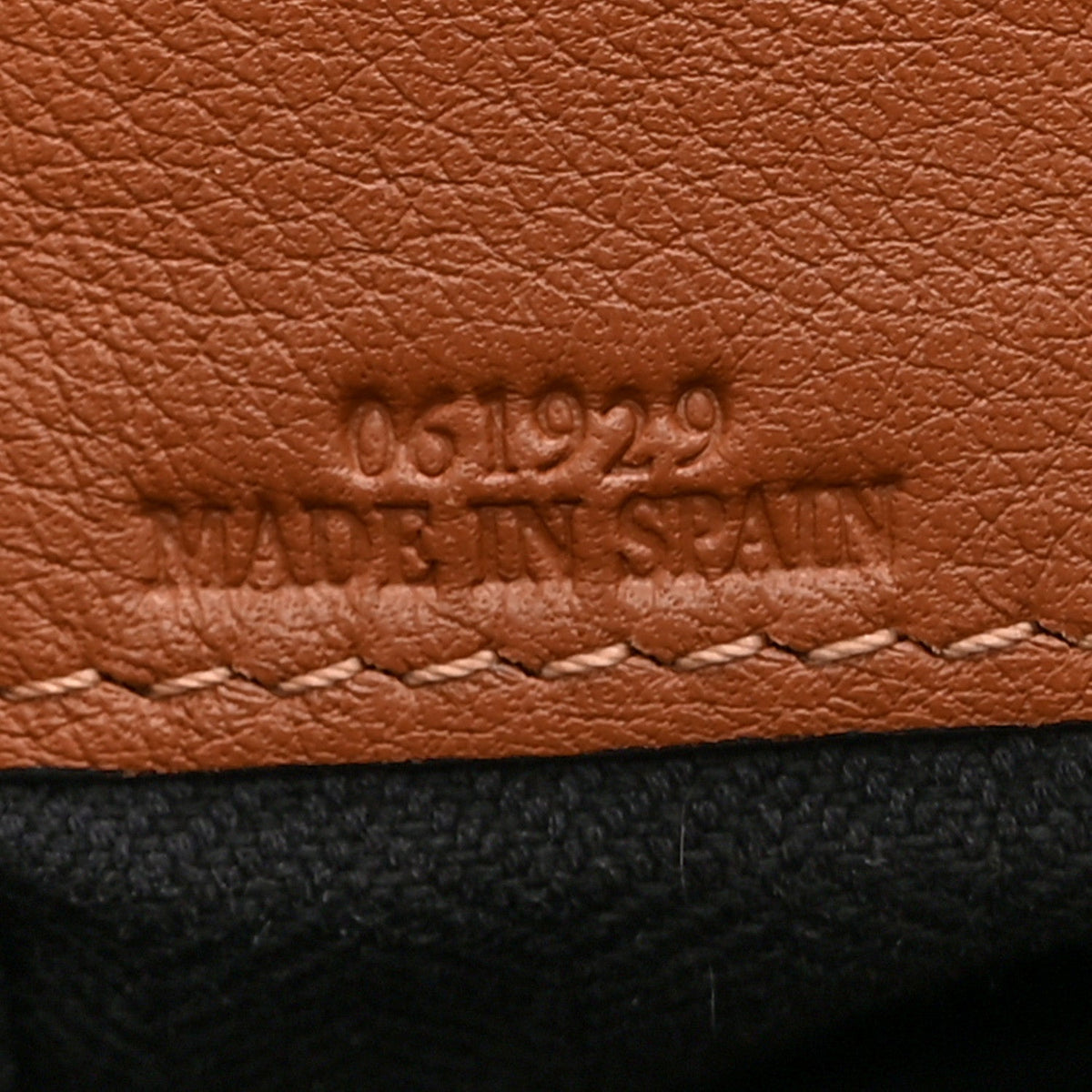 Loewe Calfskin Small Hammock Shoulder Bag Tan 1976684