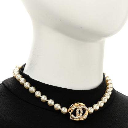 Chanel Pearl Crystal CC Logo Choker Gold White