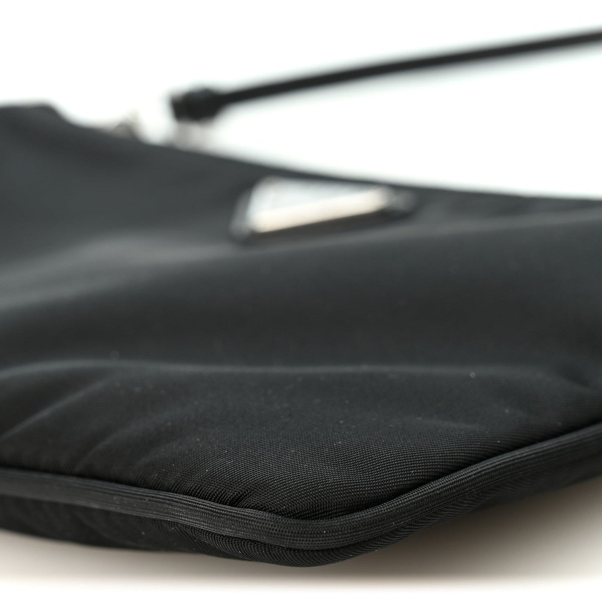 Prada Re-Nylon Vela Pouch Black 1985265