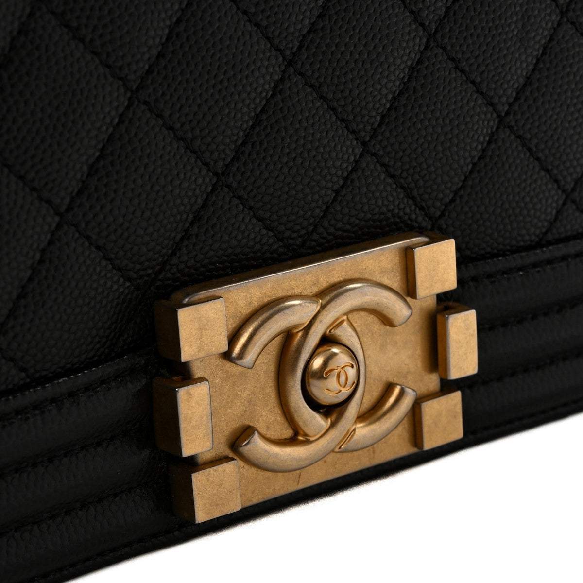 Chanel Caviar Quilted Medium Boy Flap Black 1988486
