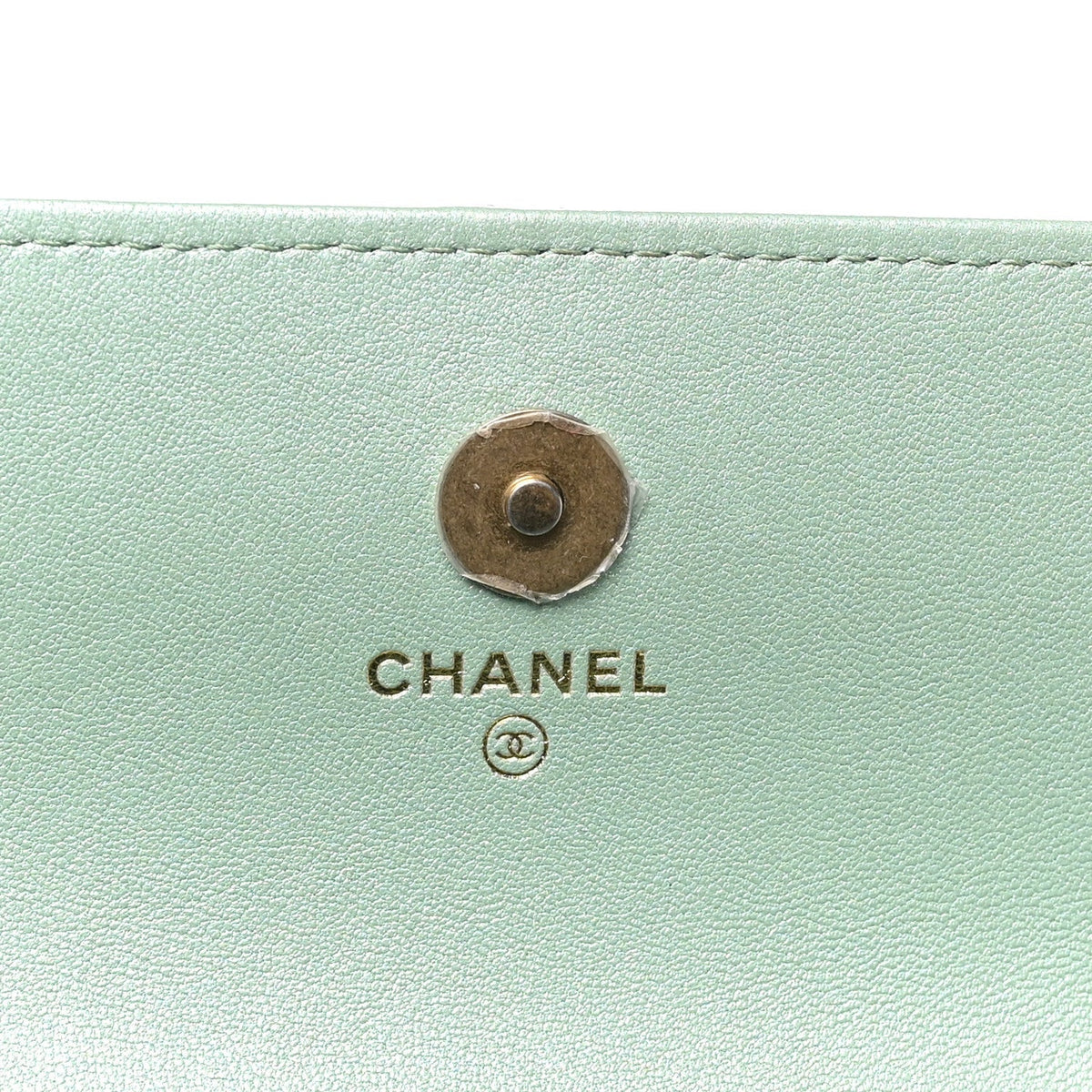Chanel Lambskin Quilted 19 Flap Phone Holder With Chain Green 1986333