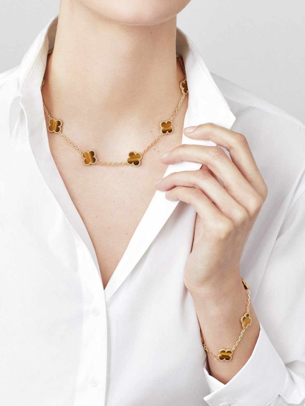 18K Gold Tiger Eye VCA Vintage Alhambra Necklace