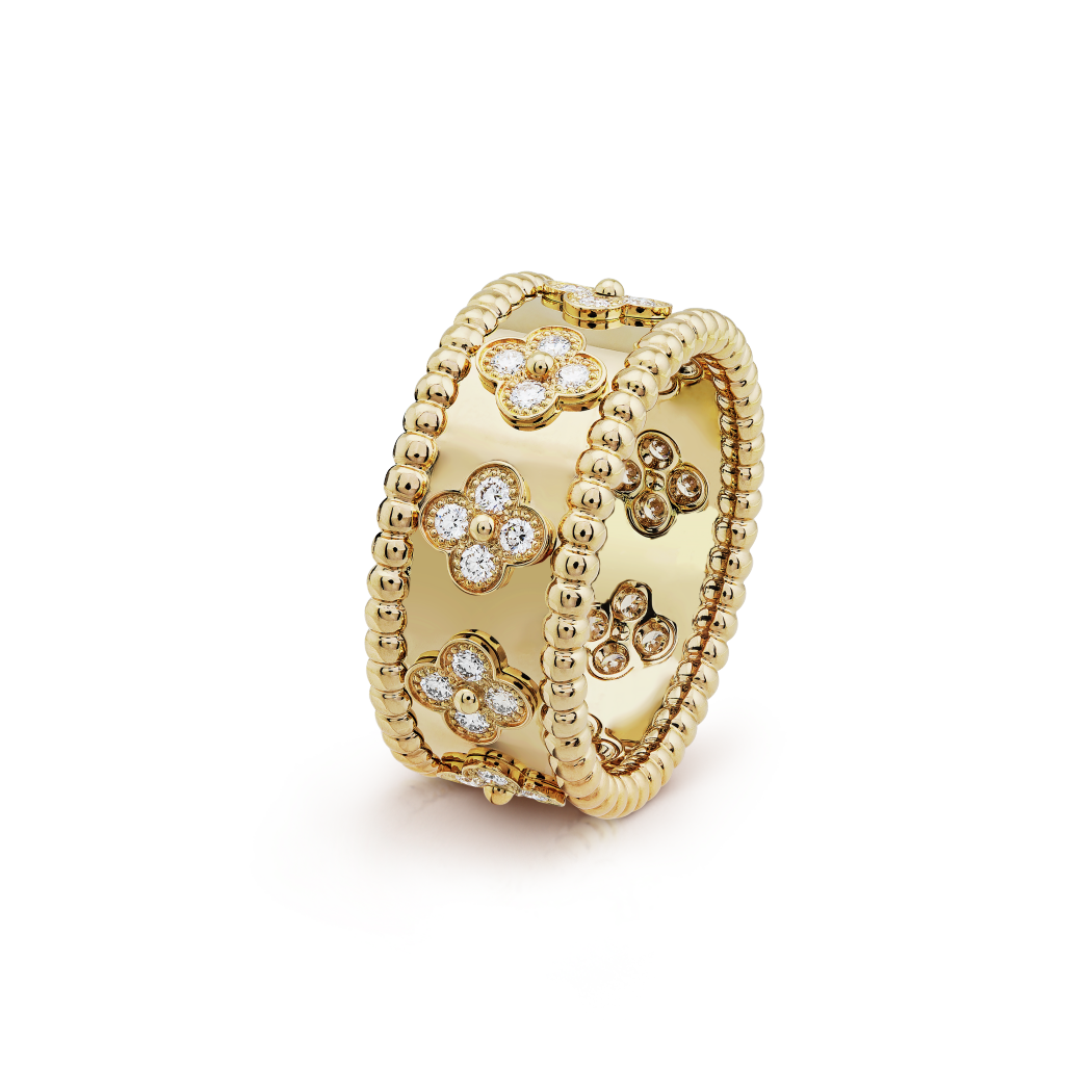 18K Gold Diamond VCA Perlée Clover Medium Ring