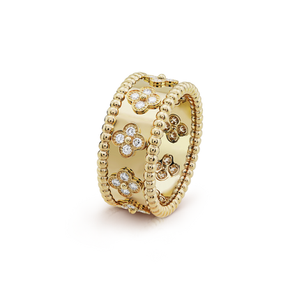 18K Gold Diamond VCA Perlée Clover Medium Ring