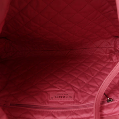 Chanel Shiny Calfskin Quilted Chanel 22 Bag Pink