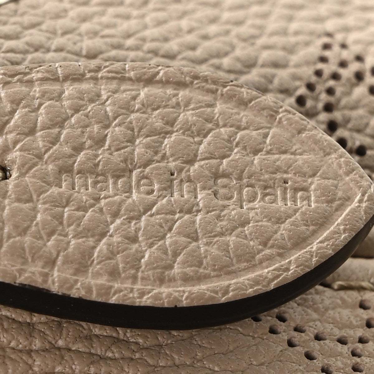Louis Vuitton Mahina Bella Galet 1922864