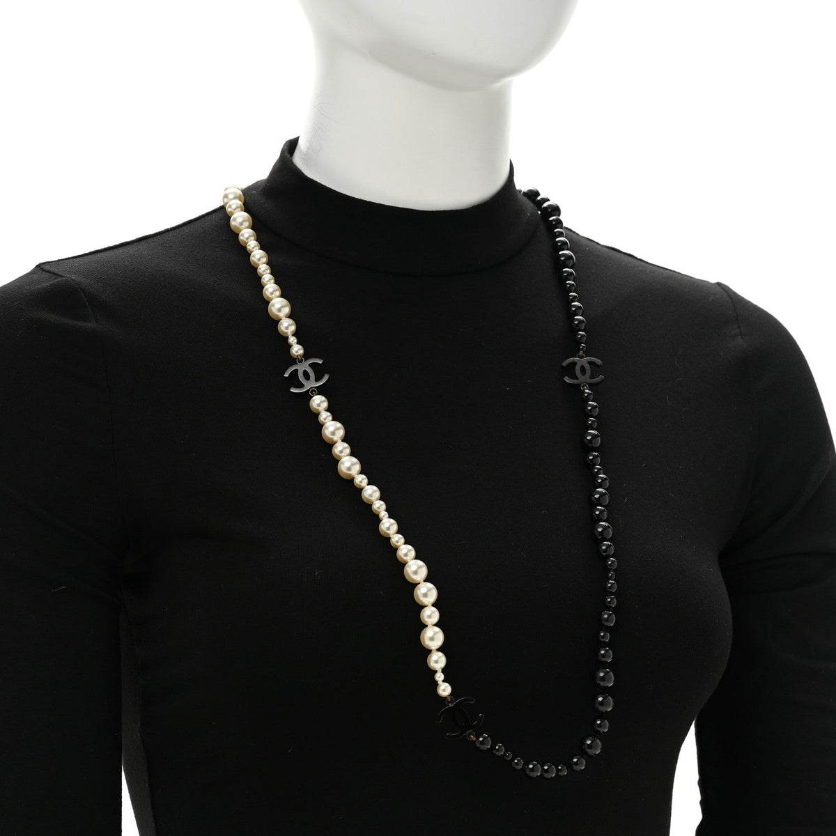 Chanel Ruthenium Pearl Beaded Enamel CC Long Necklace White Black