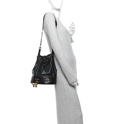 Chanel Caviar CC Drawstring Shoulder Bag Black 1951318