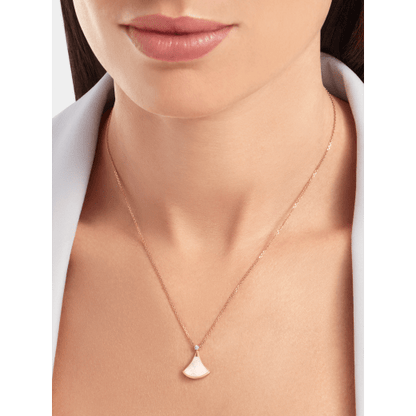 18K Gold Diamond Mother of Pearl Divas' Dream Necklace