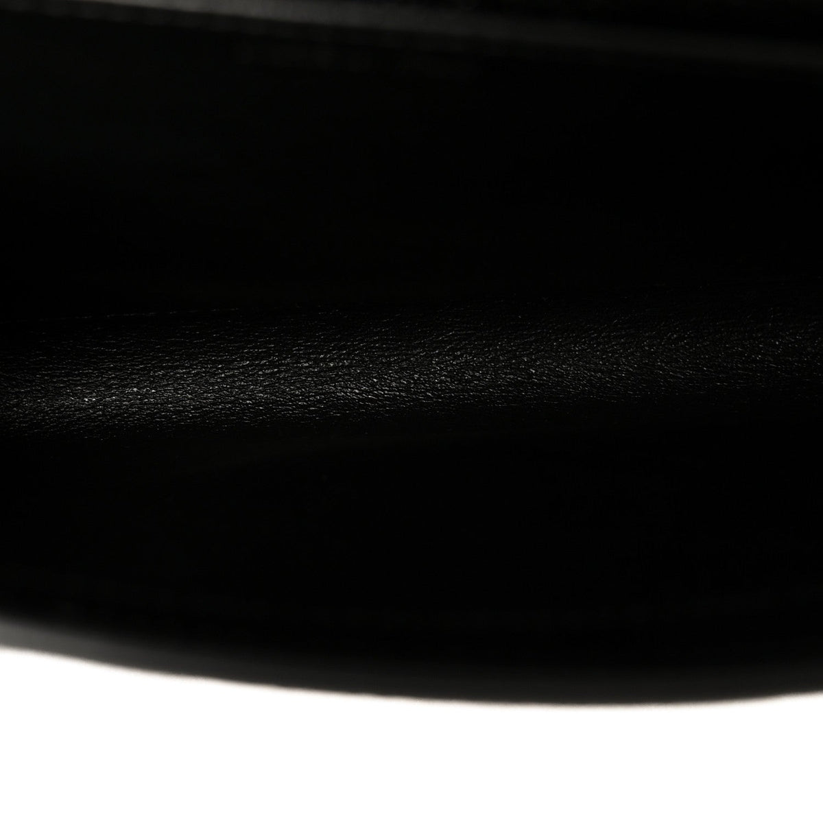 Saint Laurent Grain de Poudre Uptown Chain Wallet Black
