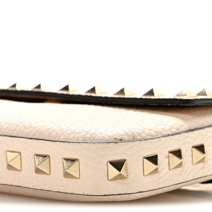 Valentino Garavani Grainy Calfskin Rockstud Crossbody Pouch Light Ivory