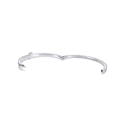 18K Gold Tiffany T Bracelet