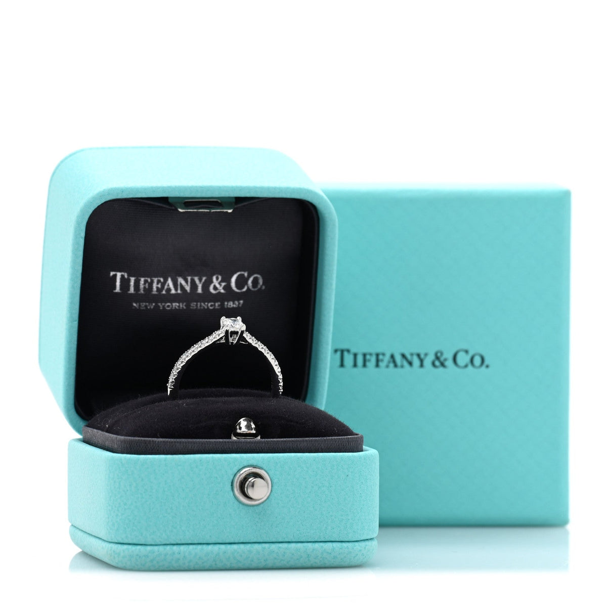 Tiffany Platinum Diamond 0.20ct Novo Cushion Cut Engagement Ring 5.75