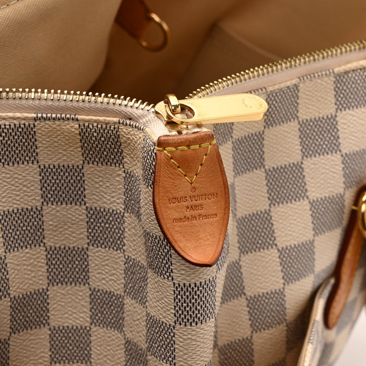 Louis Vuitton Damier Azur Totally MM