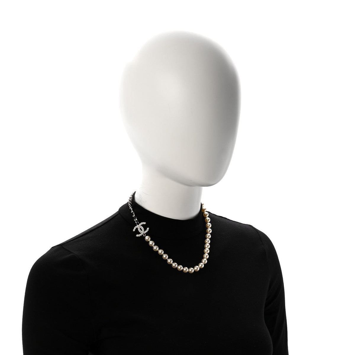 Chanel Lambskin Pearl Crystal CC Short Necklace Gold White Black