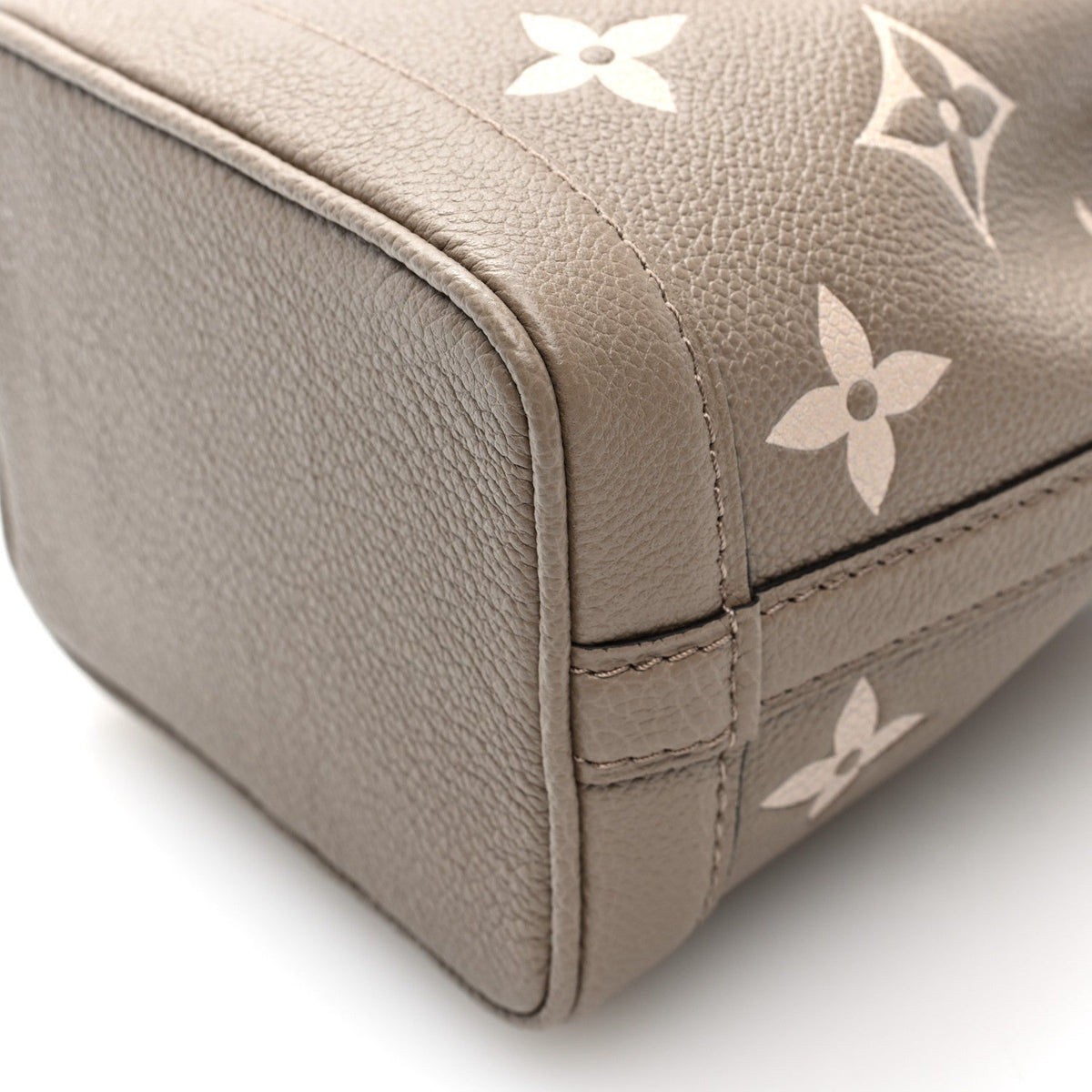 Louis Vuitton Empreinte Monogram Giant Nano Noe Tourterelle Creme