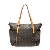 Totally Handbag Monogram Canvas GM