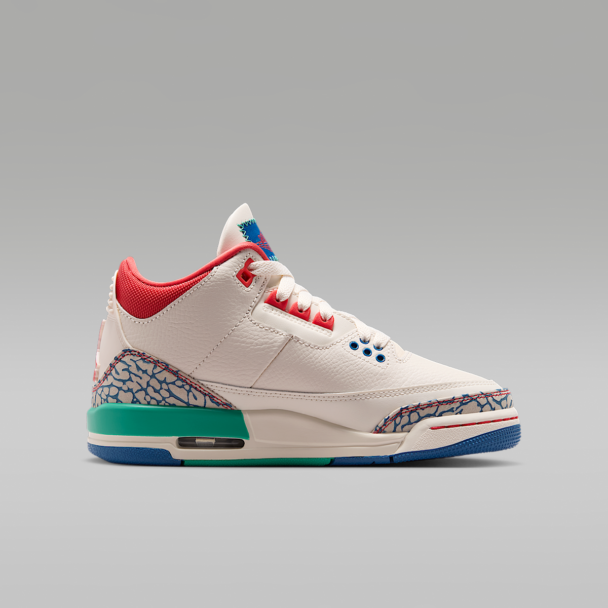 Jordan Air 3 Retro Play Your Way Big Kids' Shoes IO2076-100