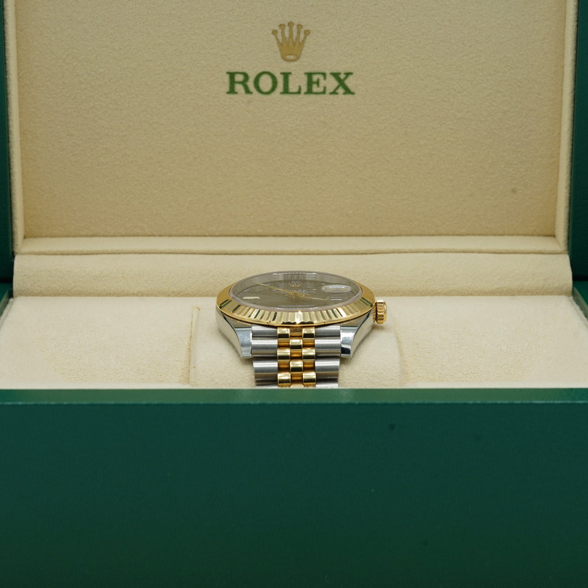 Rolex Datejust 41 mm Slate 18k Yellow Gold Jubilee 126333-0020
