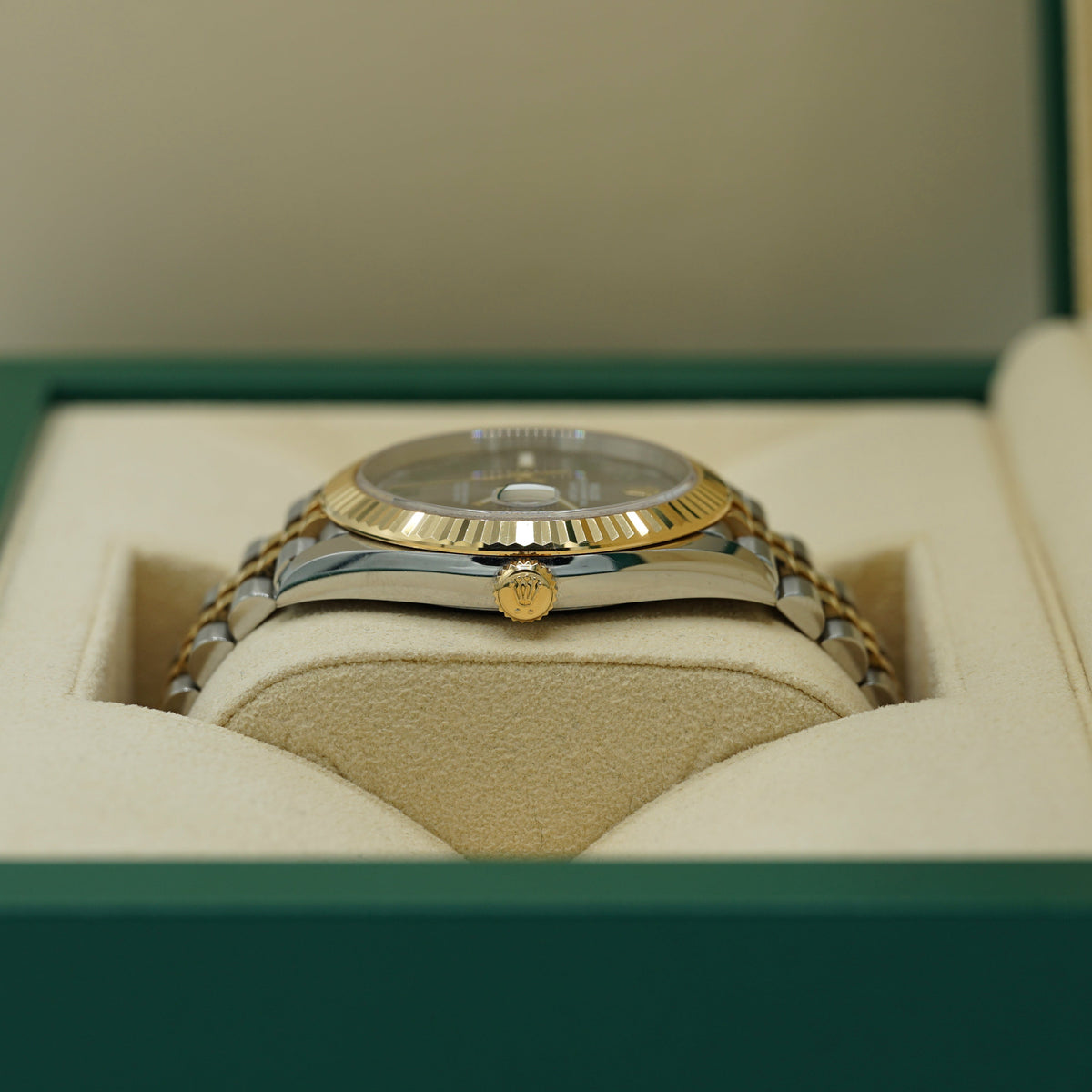 Rolex Datejust 41 mm Slate 18k Yellow Gold Jubilee 126333-0020