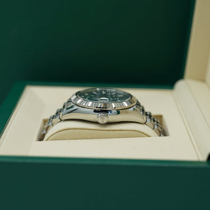 Rolex Sky-Dweller 42 mm Mint Green Oyster 336934-0001