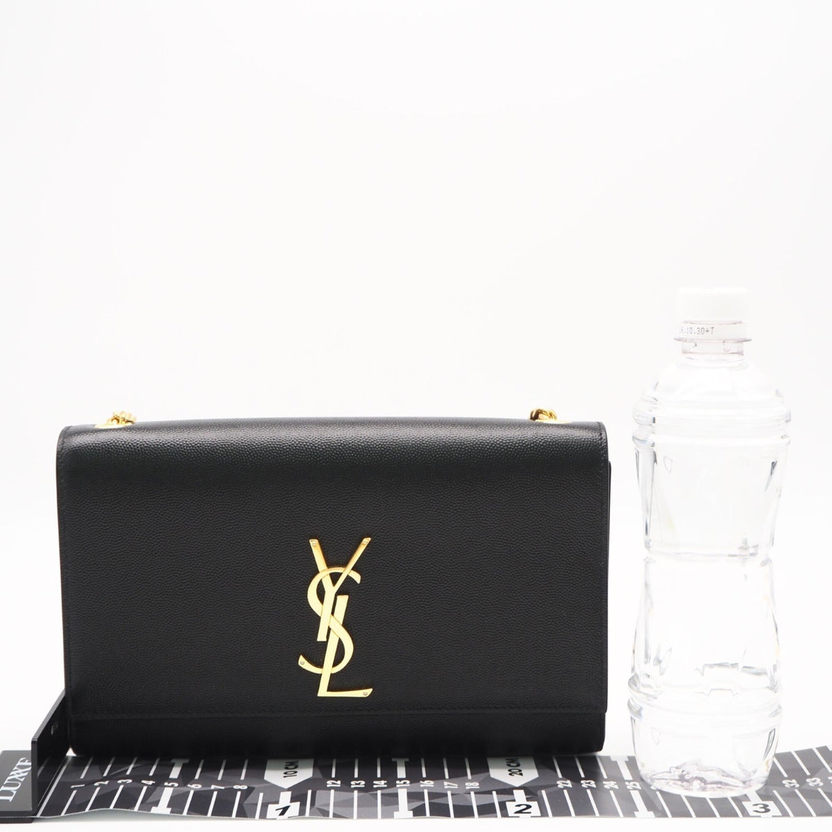 Classic Monogram Crossbody Bag Grainy Leather Medium
