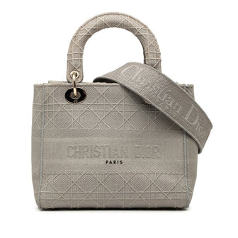Lady D-Lite Bag Cannage Embroidered Canvas Medium