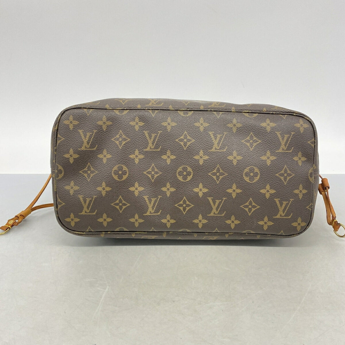 Neverfull Tote Monogram Canvas MM