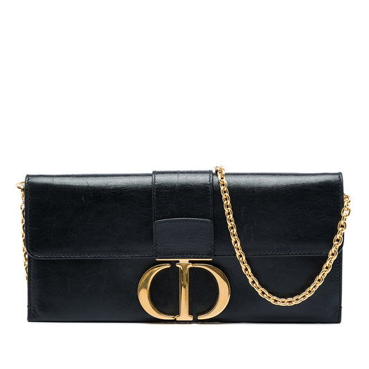 30 Montaigne Clutch Leather