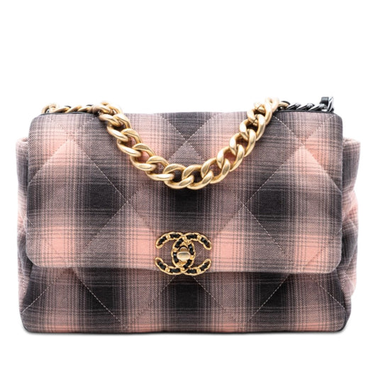 19 Flap Bag Quilted Goatskin Large