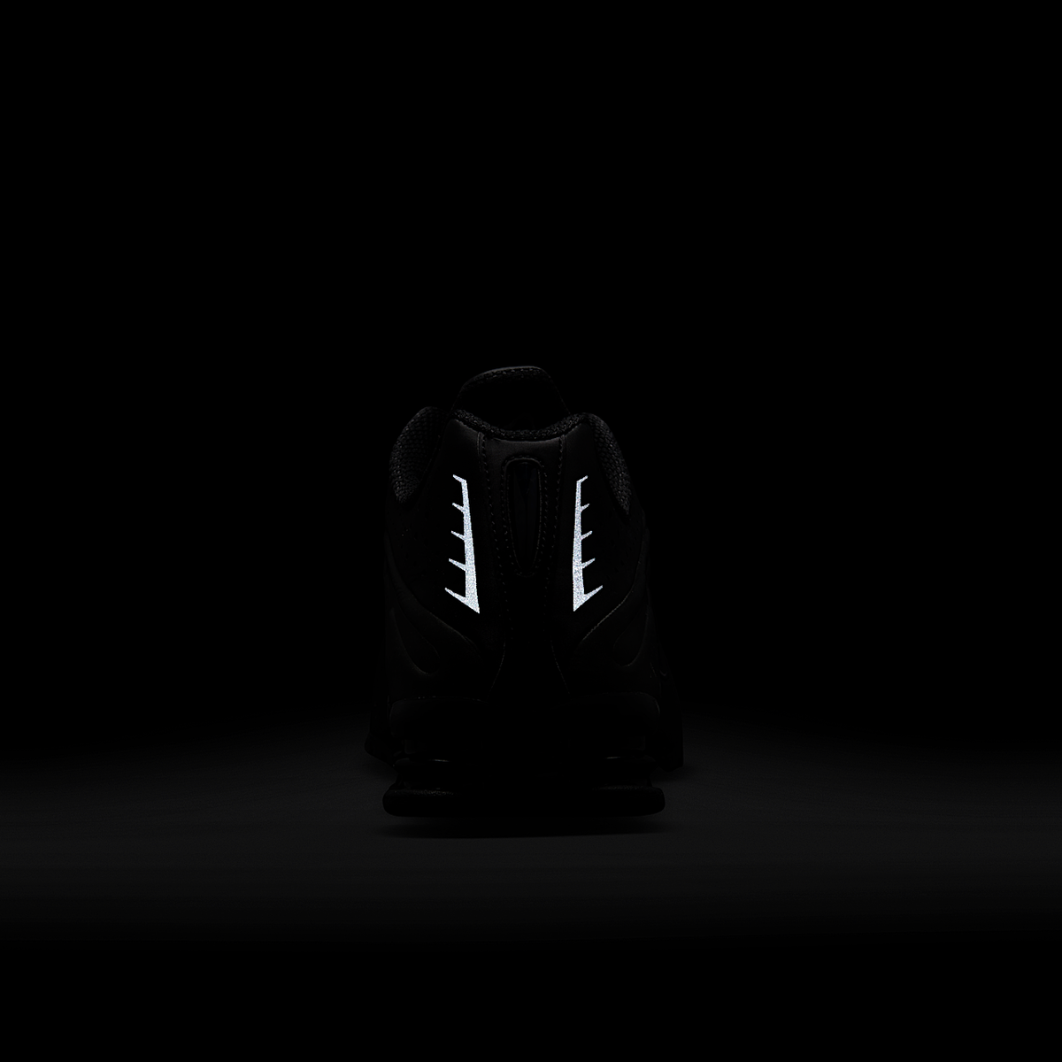 Nike Shox R4 SE Fade Men's Shoes