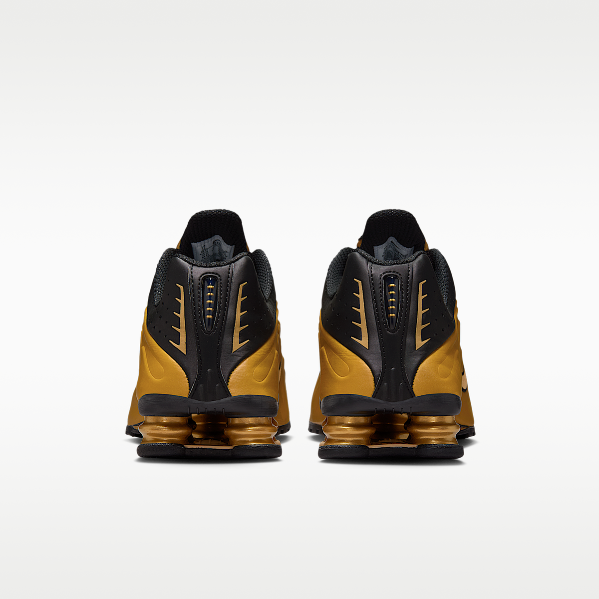 Shox R4 Shoes