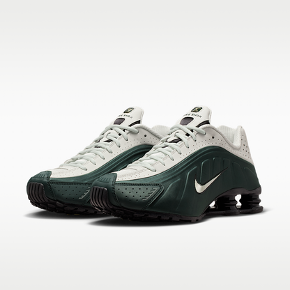 Shox R4 Shoes