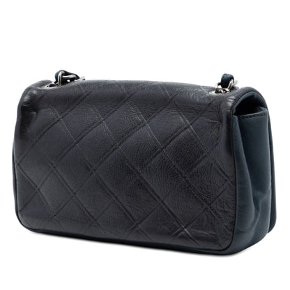 New Chic Flap Bag Diamond Embossed Calfskin Small