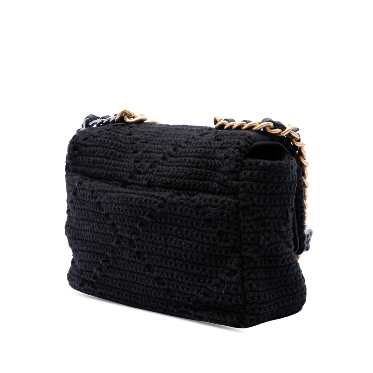 19 Flap Bag Crochet Medium