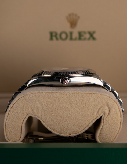 Rolex Datejust 41 mm Azzurro-Blue Oystersteel White Gold Jubilee 126334-0026
