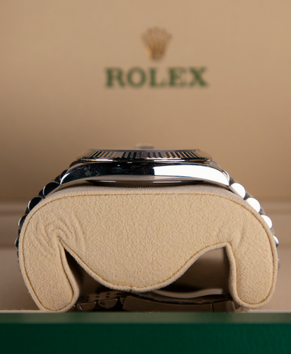 Rolex Datejust 41 mm Azzurro-Blue Oystersteel White Gold Jubilee 126334-0026