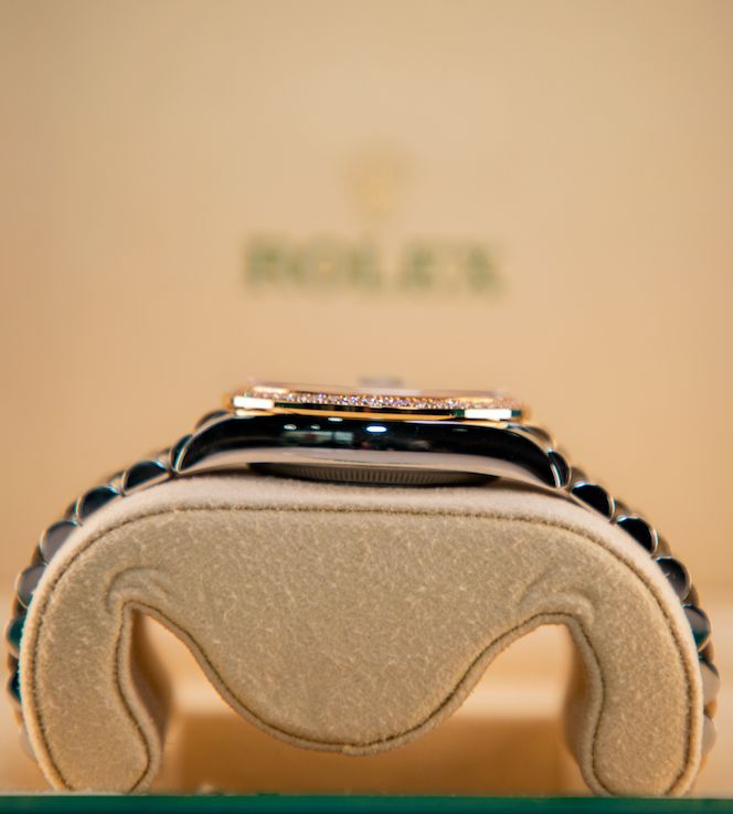 Rolex Datejust 36 mm Olive Green Diamonds 18k Yellow Gold Oyster 126283rbr-0012