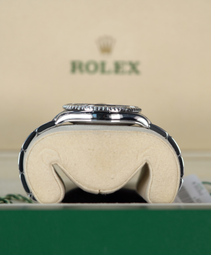 Rolex Yacht-Master 37 mm Slate Oystersteel Platinum Oyster 268622-0002