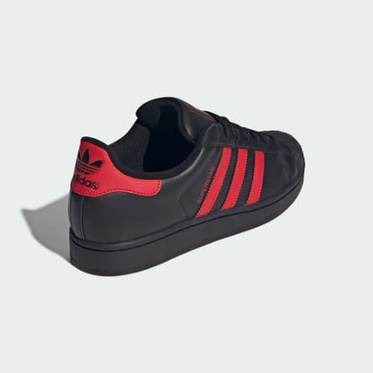 Superstar II Sneakers
