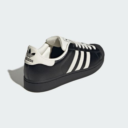 Superstar II Sneakers