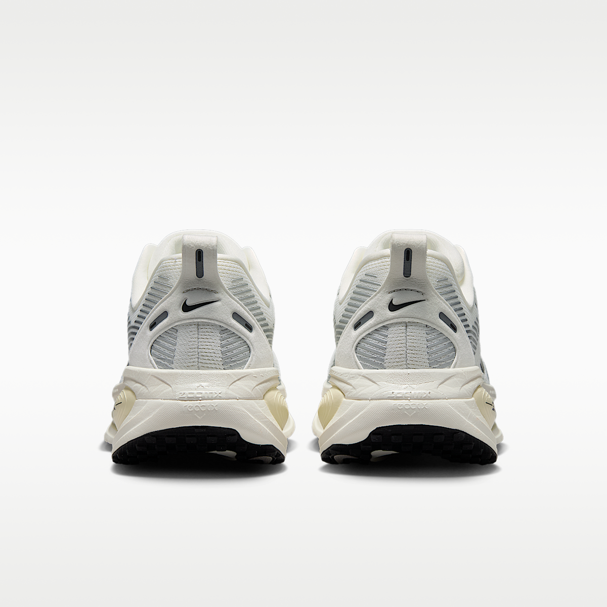 Vomero 18 Road Running Shoes