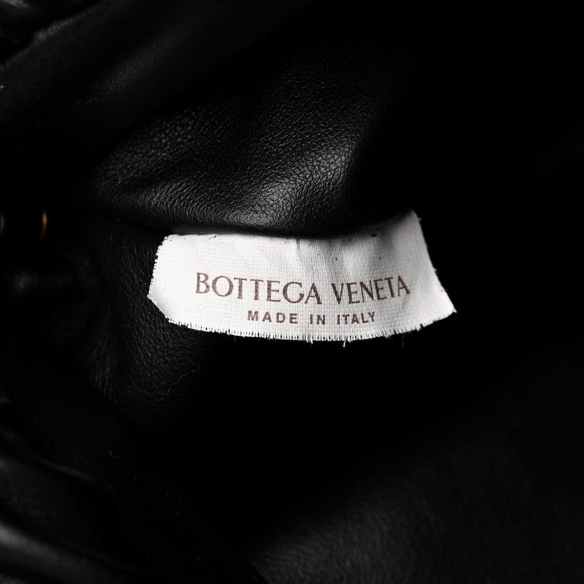 Bottega Veneta Calfskin The Chain Pouch Black