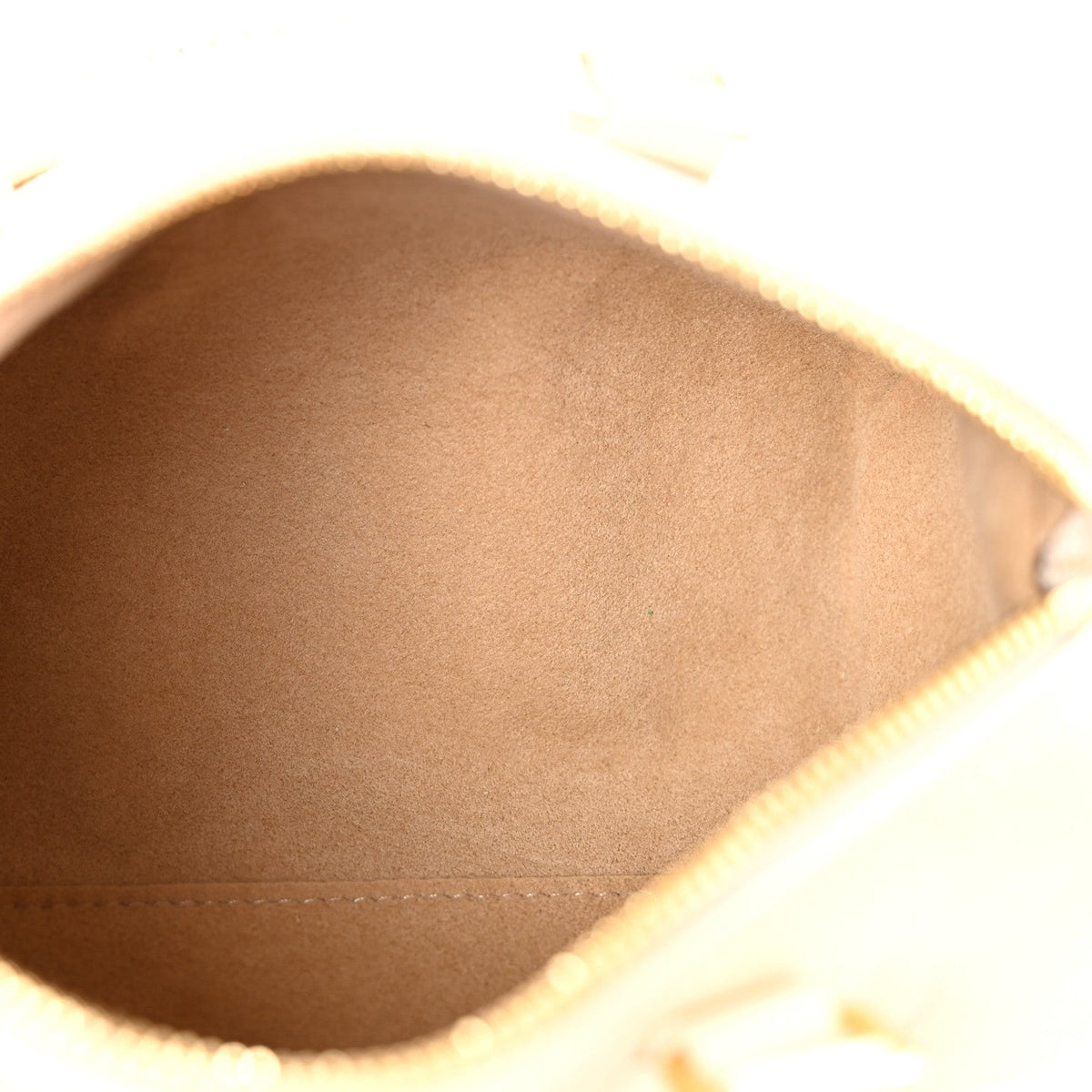 Louis Vuitton Empreinte Monogram Giant Papillon BB Cream 1923698
